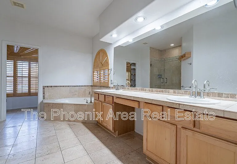 4663 S Oleander Dr — Photo 26