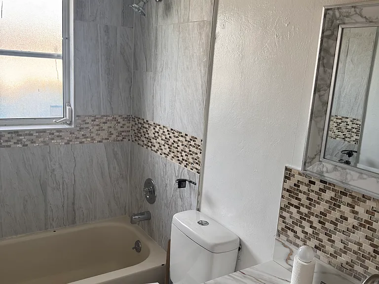 8056 New Jersey Blvd — Photo 3