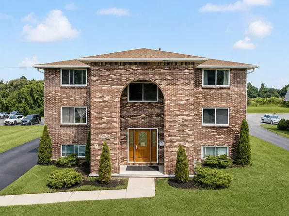 6297 Robinson Rd APT 2, Lockport, NY 14094