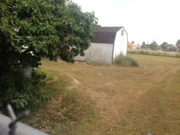 2nd image of 15823 N Gaston Cir