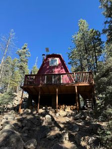 123 Pine Dr, Jemez Springs, NM, 87025