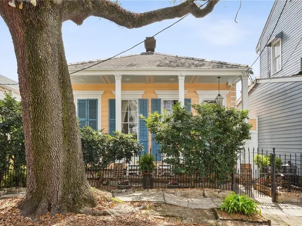 2850 Coliseum St, New Orleans, LA 70115