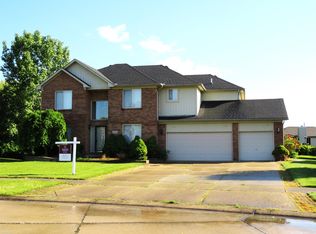 52120 Copper Creek Ct, Chesterfield, MI