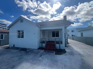 2758 SW 3rd St, Miami, FL 33135