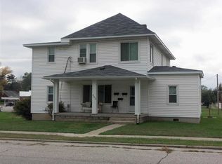 403 SW 2nd St, Washington, IN 47501