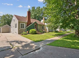 523 Home Park Blvd, Waterloo, IA 50701