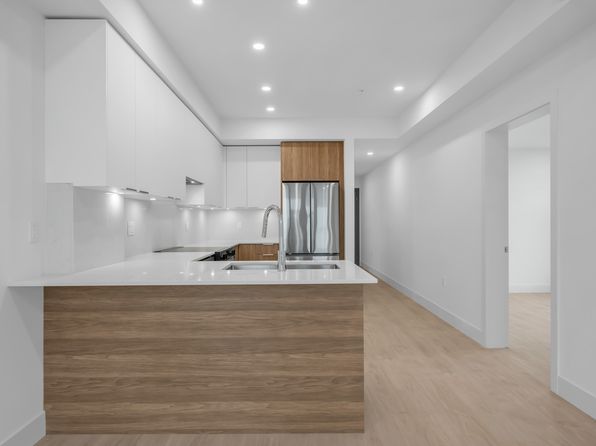 2 bedroom rental in Burnaby — photo 8