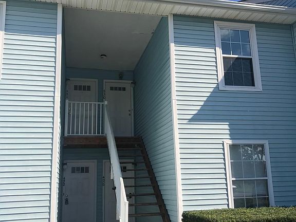 3rd image of 430 Shelter Dr #430
