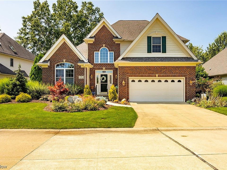 1st image of 586 Masters Ln