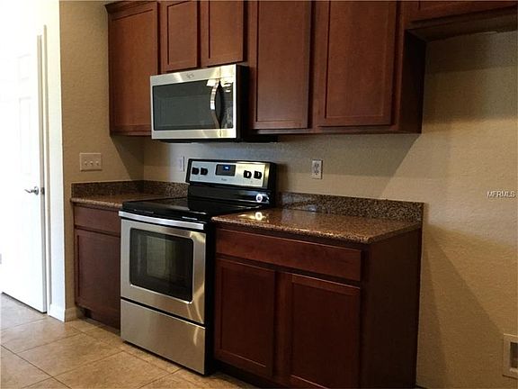 3rd image of 2401 Winnipeg Dr