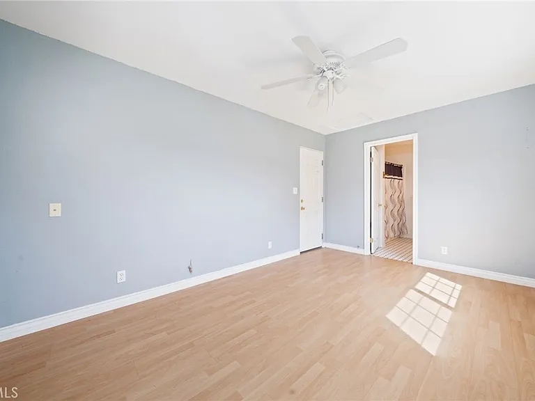 1721 E Ruddock St — Photo 30