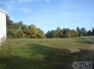 1124 Parkers Chapel Rd, Portland, TN 37148