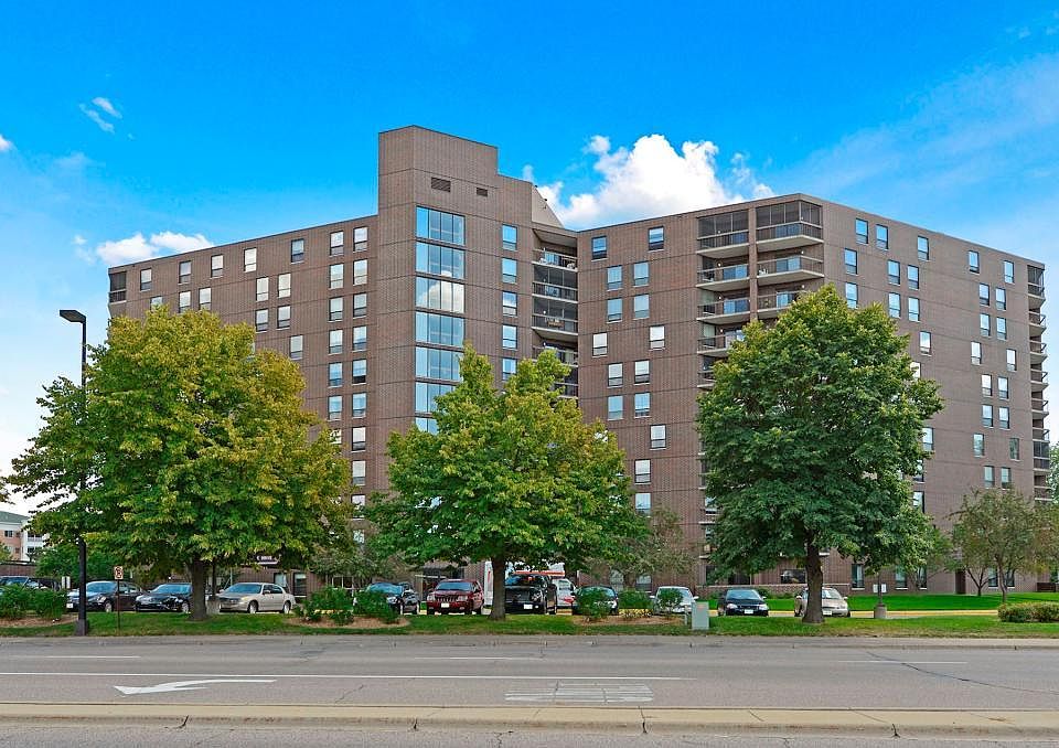 1st image of 6615 Lake Shore Dr S APT 806