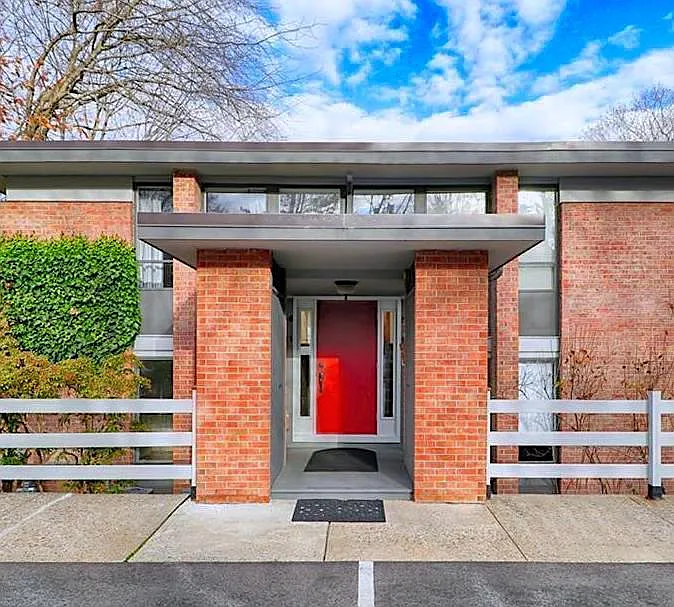 Unit Entrance - 160 Fairfield Woods Rd #57