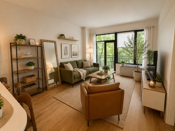 122 Vanderbilt Avenue image 1 of 6