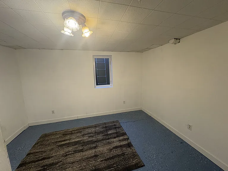 102 S State St #3 — Photo 5