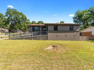8224 W 36th St, Little Rock, AR 72204