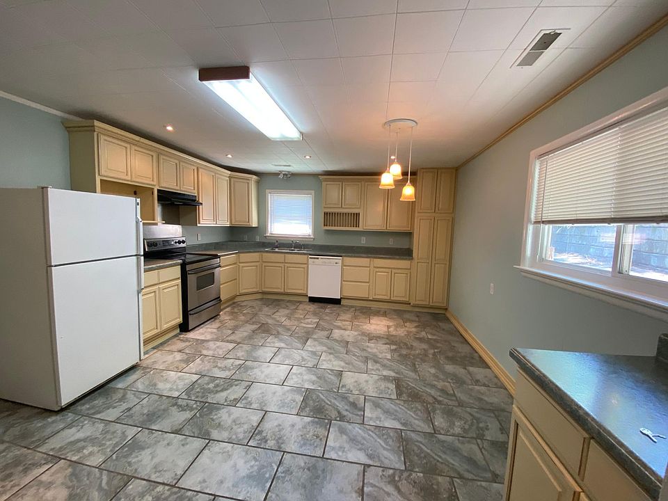1407 Mercer St, Lupton City, TN 37351 Zillow