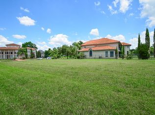 2 Hidden Cove Ct, Missouri City, TX 77459