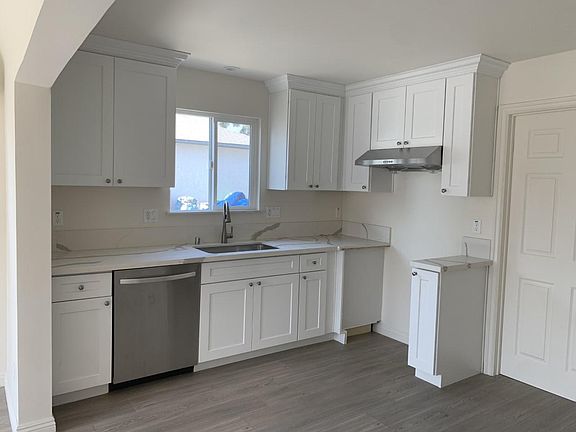 2nd image of 9347 Marshall St