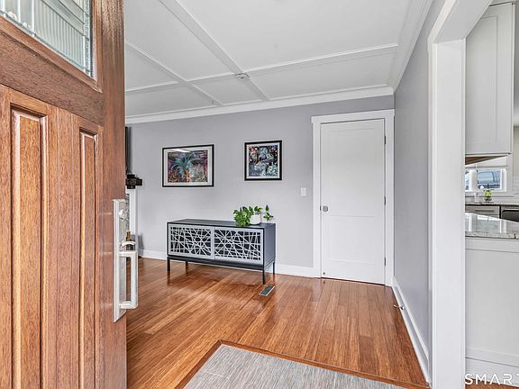 4th image of 12 Plumb Road