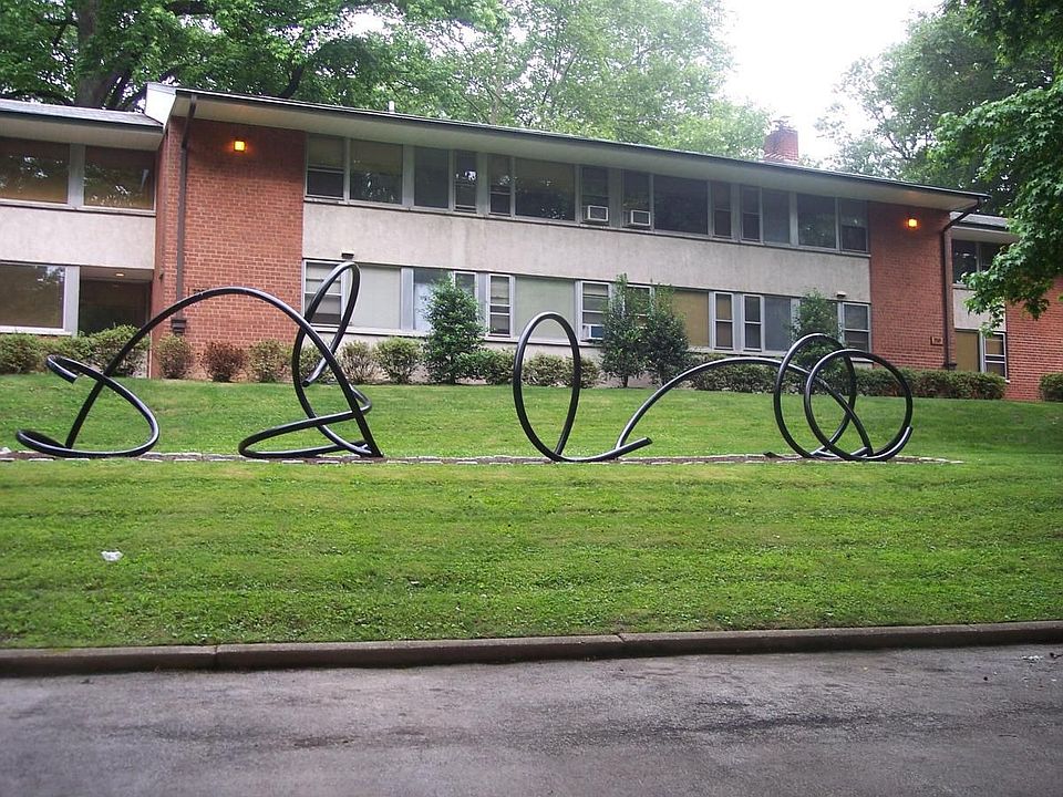 1st image of 708 Wolcott Dr APT D