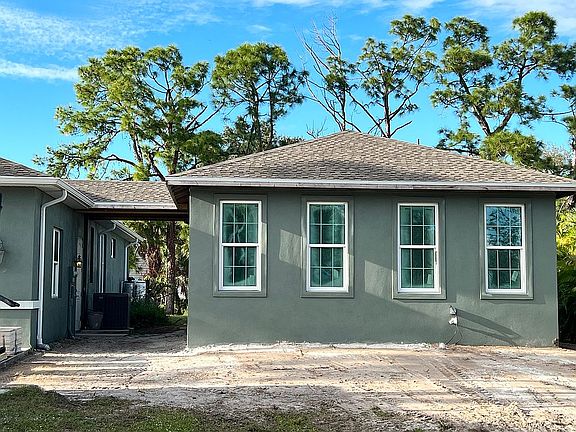 Mother-in-law suite (2023)