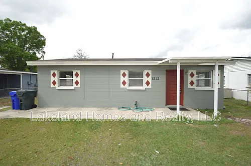 1213 W Patterson St Photo 1