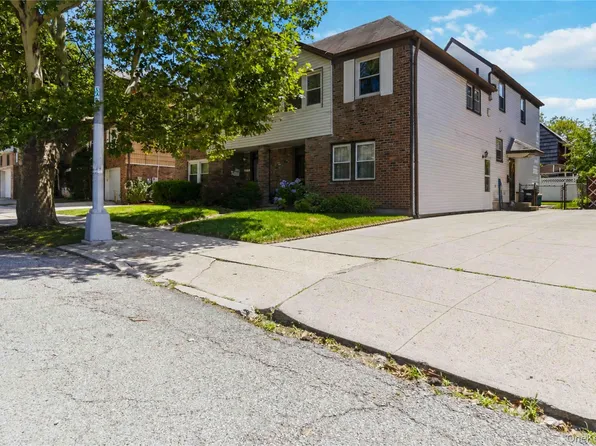 22314 56th Avenue, Oakland Gardens, NY 11364