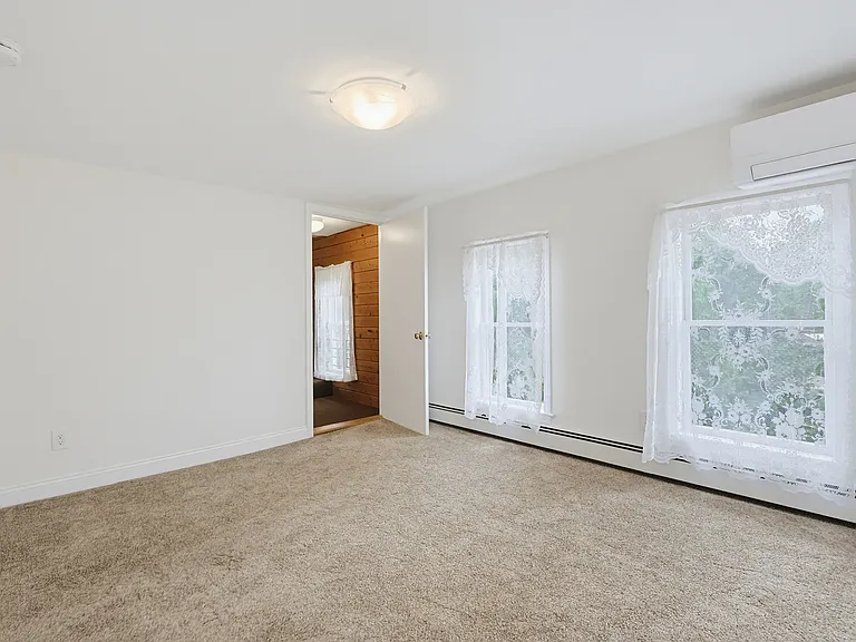 17 Church Ct — Photo 14