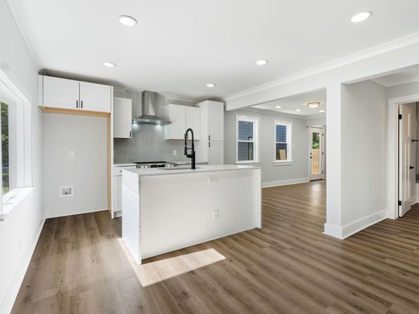 Campus area rental source photo 3