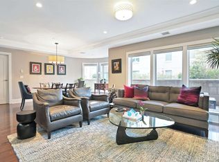 22 Eton Row, Weehawken, NJ 07086