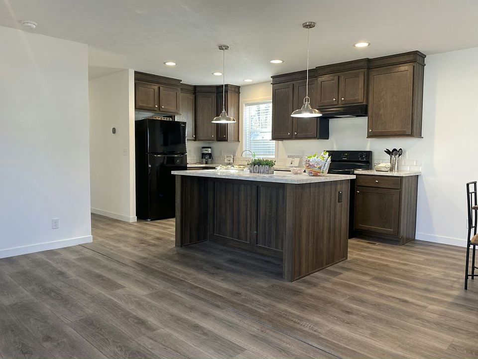 1st image of 3731 S Glenstone Ave Lot 154