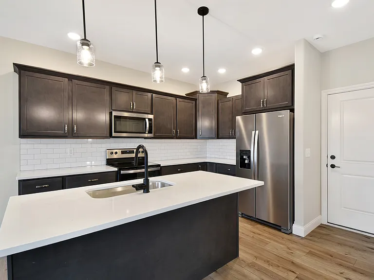 602 Rapp Dr #B — Photo 7
