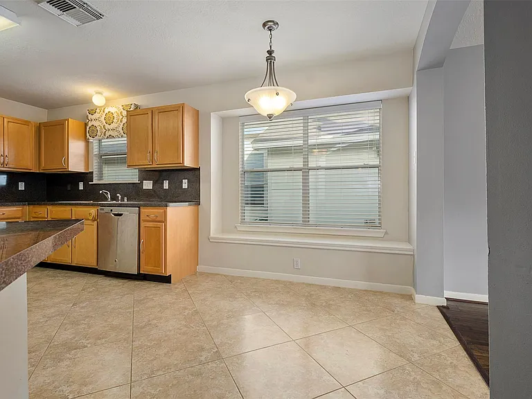 15423 Brock Creek Way — Photo 5
