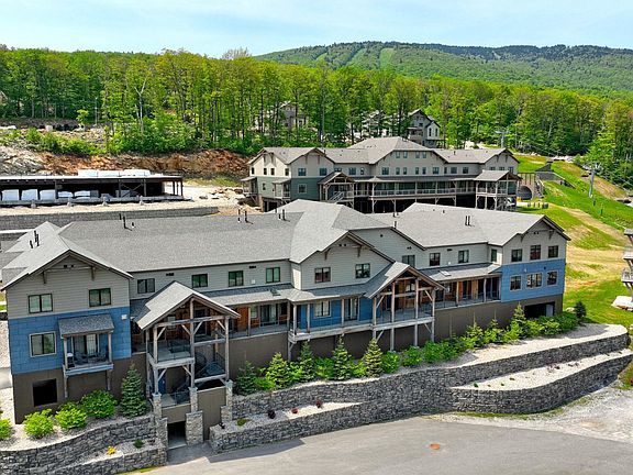 2nd image of 144 Lodge Road #5