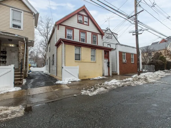 527 Valley St, City Of Orange Twp., NJ 07050