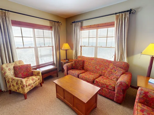 304 Soaring Eagle Ldg, Snowshoe, WV 26209