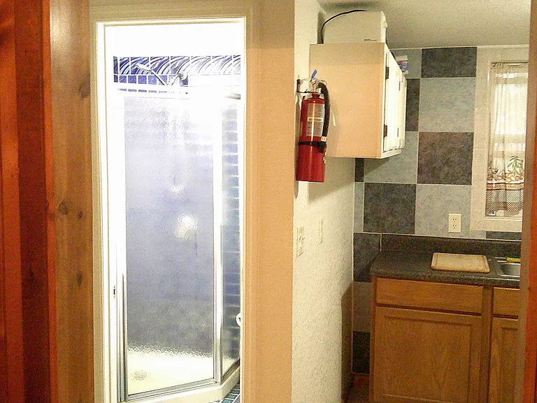 422F W New York Ave #A — Photo 12