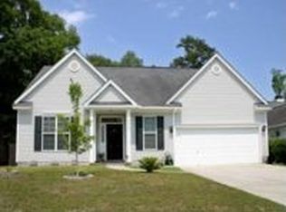 8507 Falling Leaf Ln, North Charleston, SC 29420