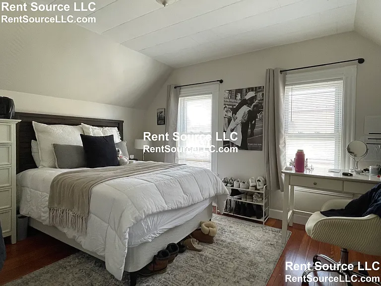 267-269 Highland Ave #3 — Photo 3
