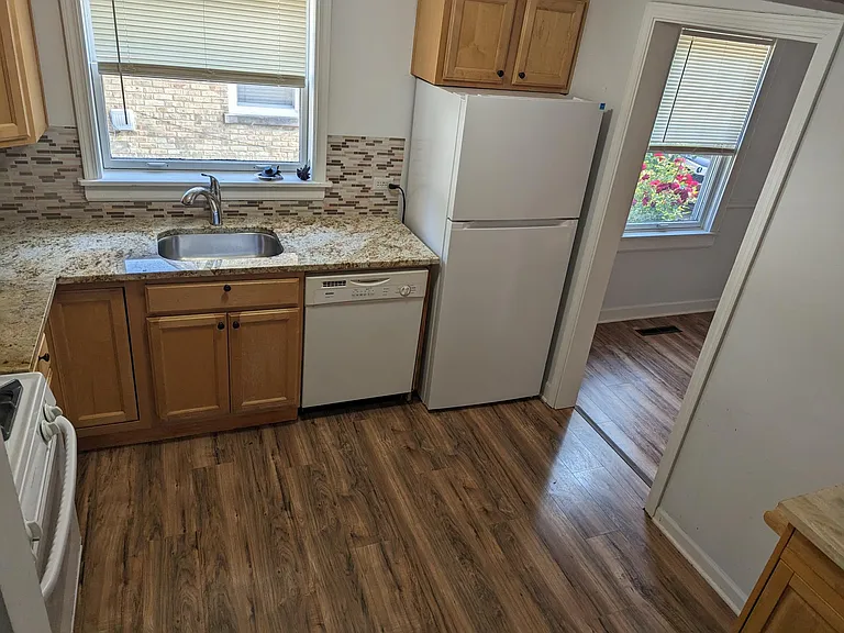 801 N Harvard Ave — Photo 11