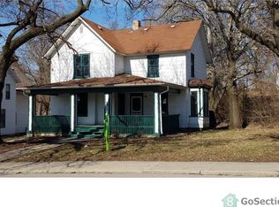 271 Villa St, Elgin, IL 60120