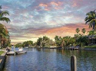 1845 SE 2nd St, Cape Coral, FL 33990
