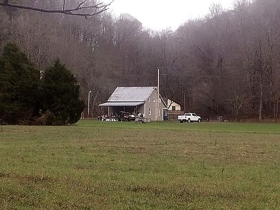 2nd image of 1666 Pointer Creek Rd