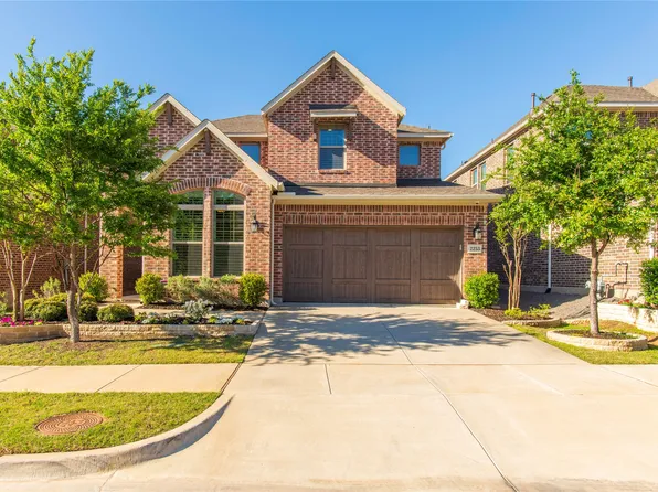 2253 Madison St, Roanoke, TX 75010
