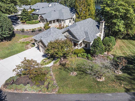 2nd image of 3434 Harbor Front Way