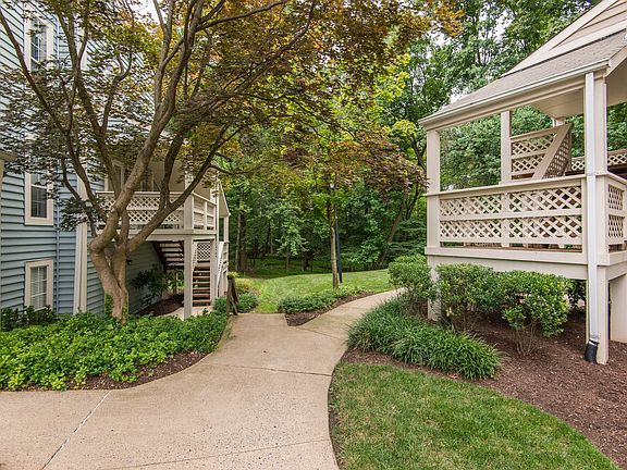 2nd image of 7618 Willow Point Dr