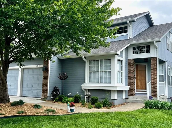 3516 SW Willow Brook Ln, Topeka, KS 66614