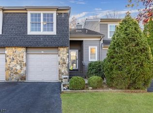 7B Brookline Ct, Montgomery Twp, NJ 08540